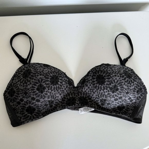 Aerie Real Happy Wireless Push Up Bra | Charcoal and Black Lace | 36B - Picture 3 of 5